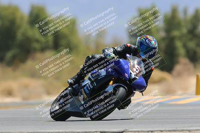 media/Apr-09-2023-SoCal Trackdays (Sun) [[333f347954]]/Turn 7 (1135am)/